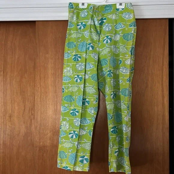 Lilly Pulitzer Lime and Teal Umbrella Print summer pants. - Picture 5 of 5